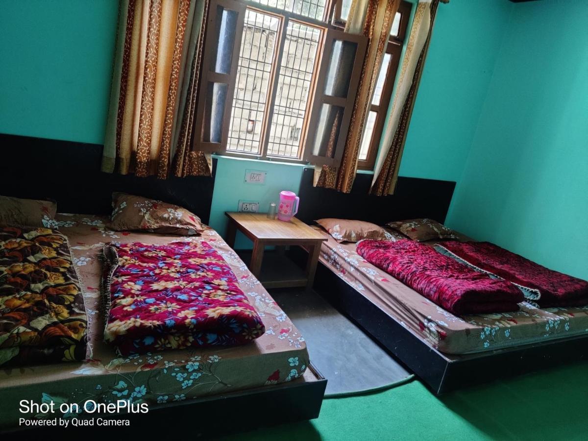 Hari Krishna Guest House Pandukeshwar Екстериор снимка